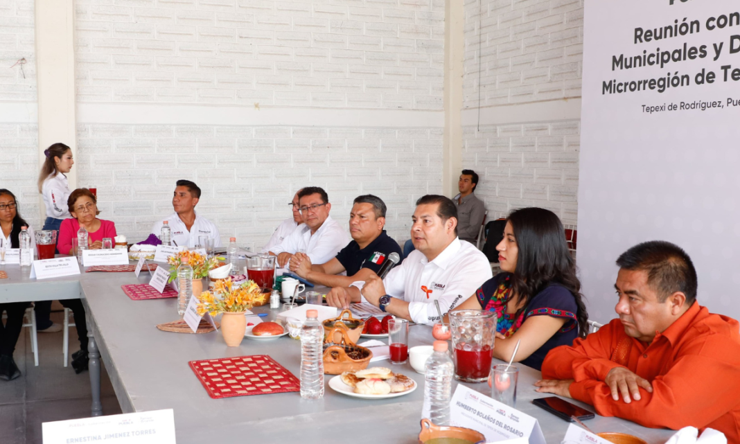 Obra comunitaria evita despilfarros en recursos públicos: Armenta