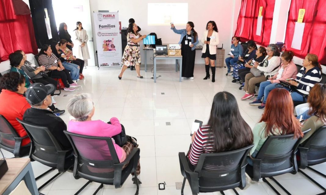 SEDIF implementa talleres de prevención de violencia en beneficio de mujeres